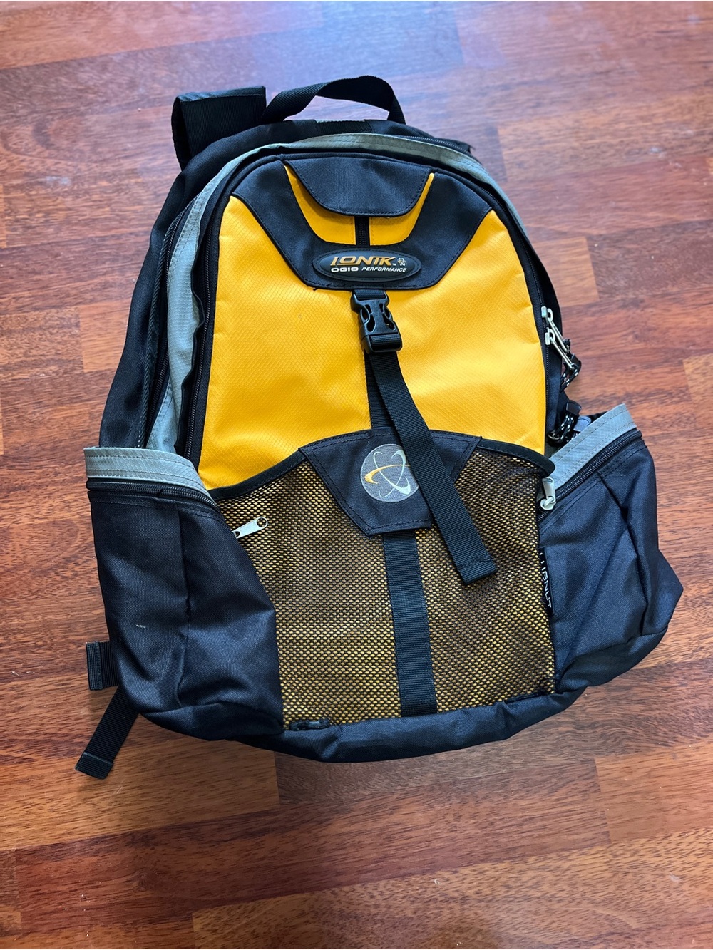 OGIO Lugnut "Ionik" Performance Backpack pockets camping hiking mesh waist belt